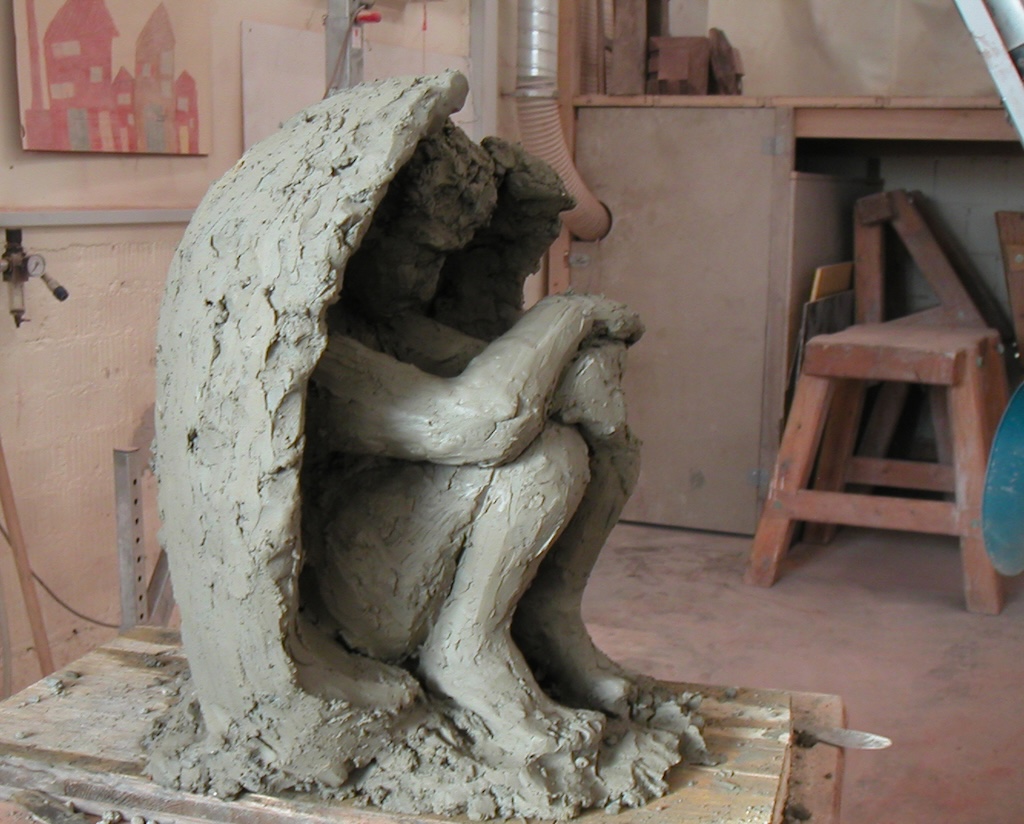 Modell Sitzender Engel